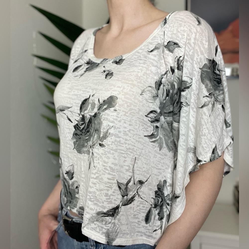 Loose blouse top
